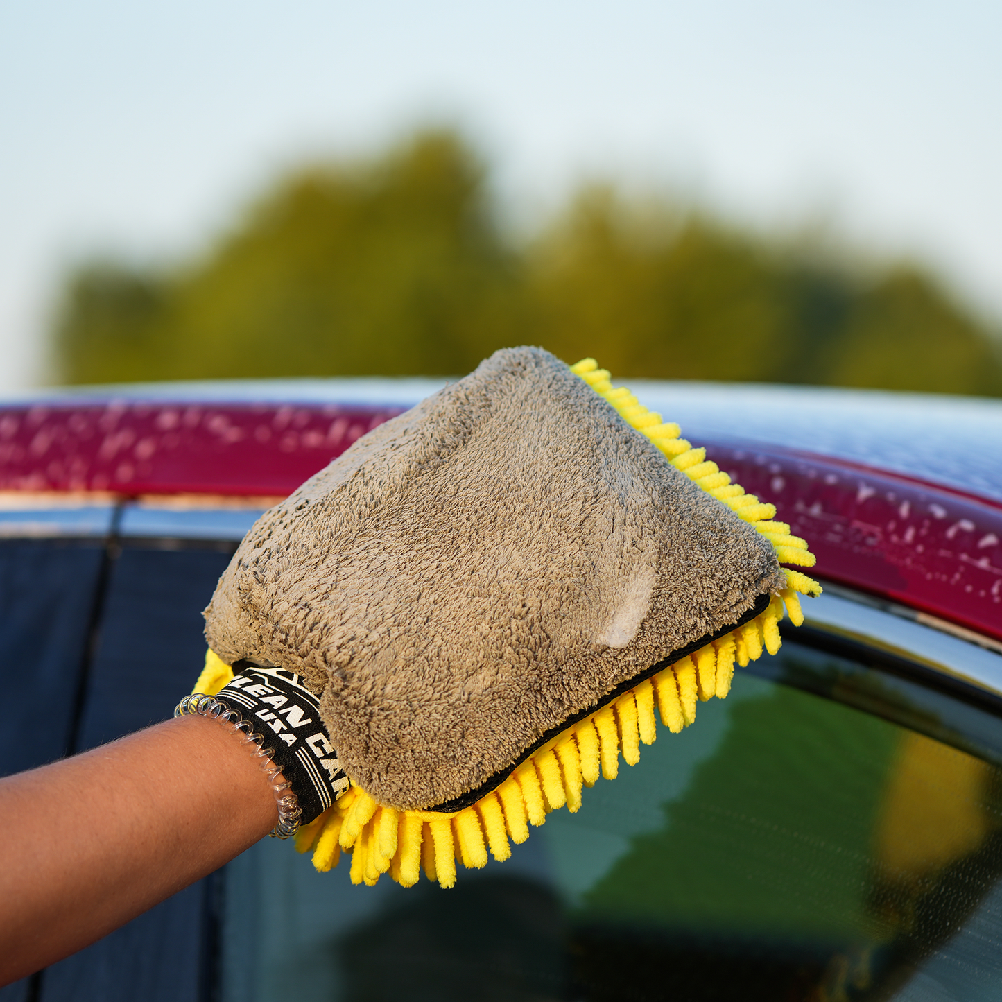 Foam King Mitt & Towel